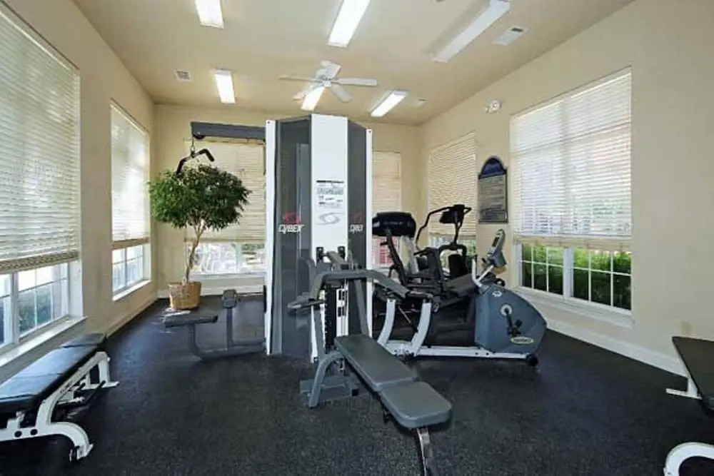 Apartment-Smart Downtown 2 BR