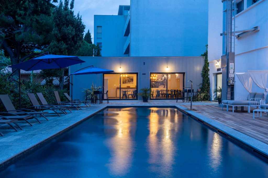 Best Western Hotel Casa Bianca, Piscine Intérieure et Extérieure