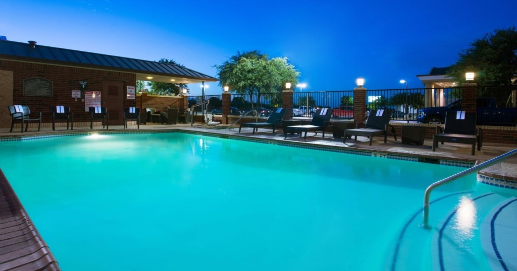 Holiday Inn Express & Suites Midland Loop 250 by IHG