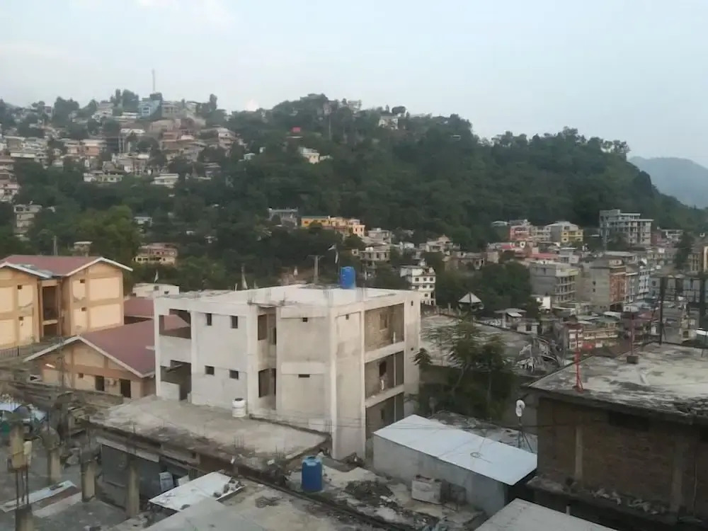 Shandar Guest House