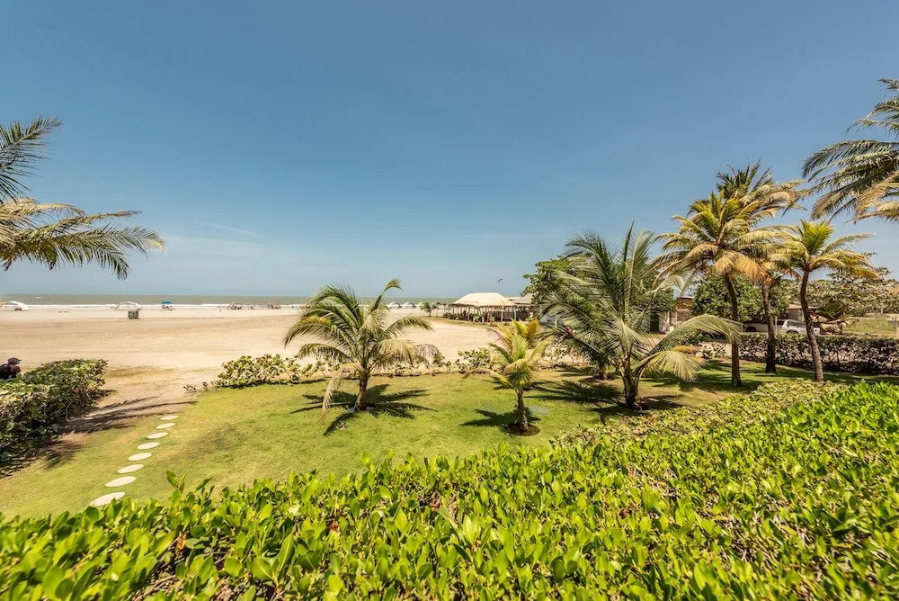 Vitri Cartagena Beachfront