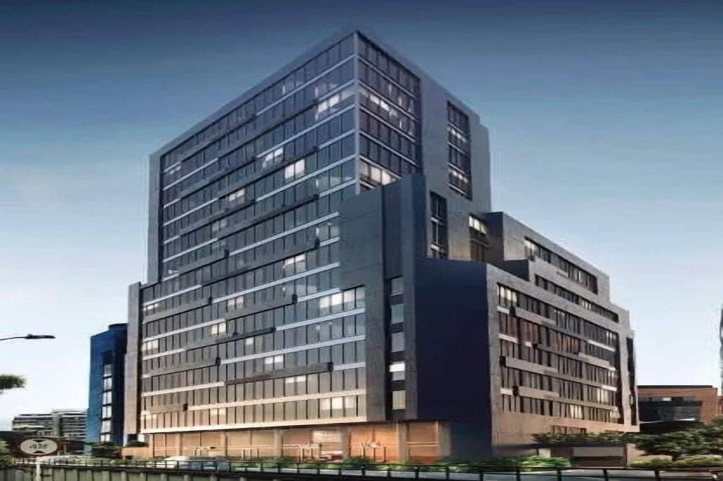 Icon 100 Luxury Apartasuites