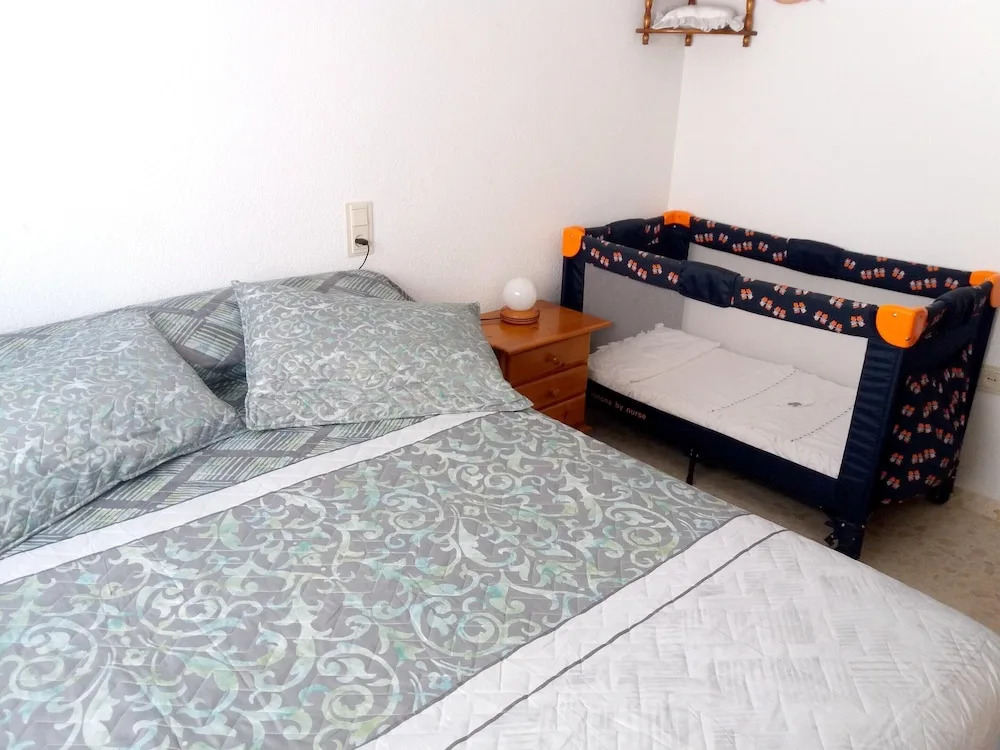 Apartment with 3 Bedrooms in Grau I Platja, with Wonderful City View, Pool Access, Enclosed Garden - 200 M From the Beach