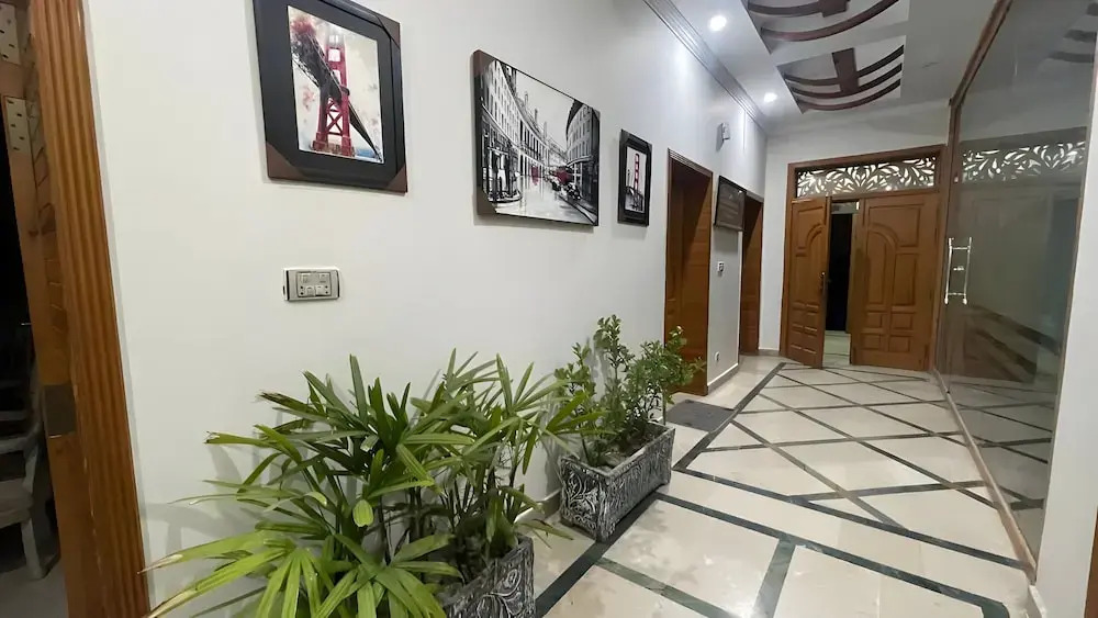 Midways Guest House and Hotels
