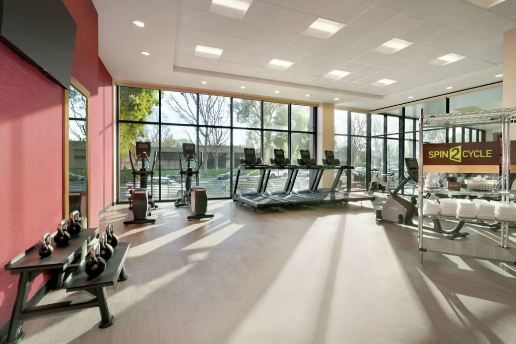 Home2 Suites By Hilton Woodland Hills Los Angeles