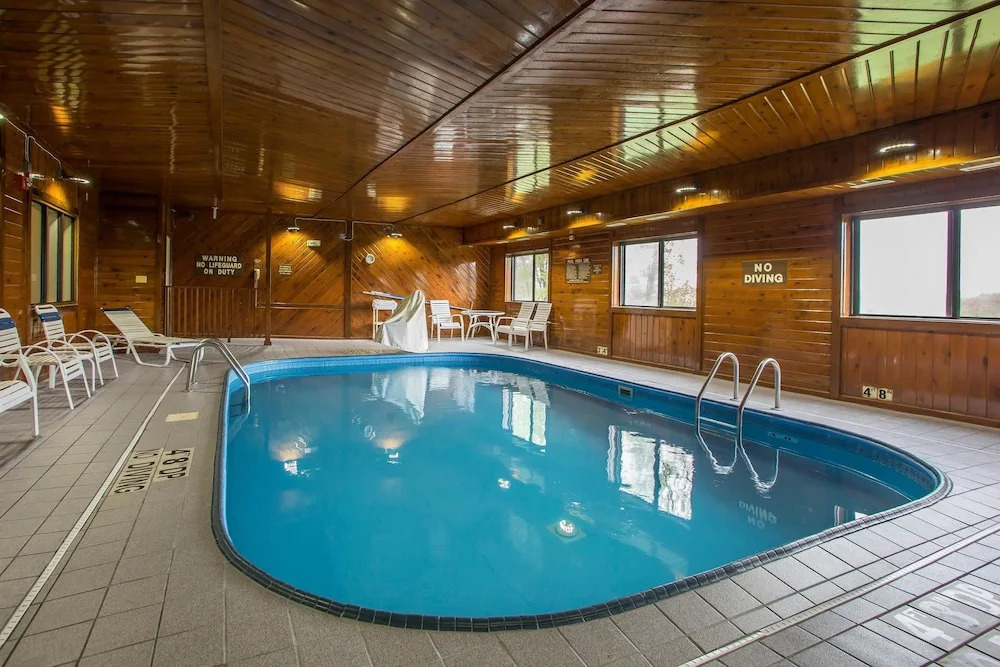 Days Inn - Bloomington