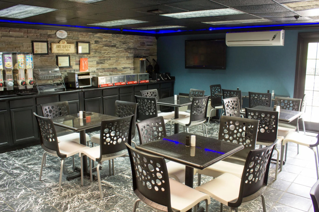 Baymont Inn and Suites Springfield