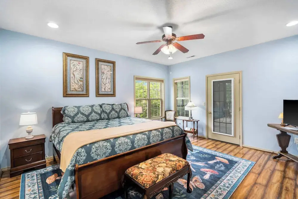 The Charming Retreat For 6!