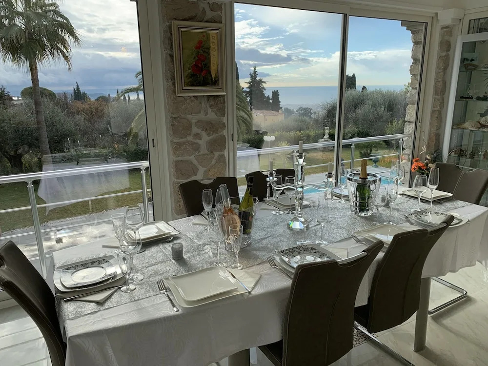 Luxueuse et Confortable Villa sur Mer