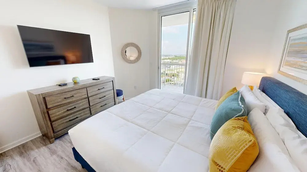 Silver Beach 1006w 4 Bedroom Condo