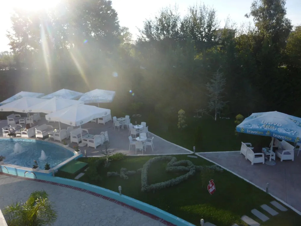 Hotel Red Apple