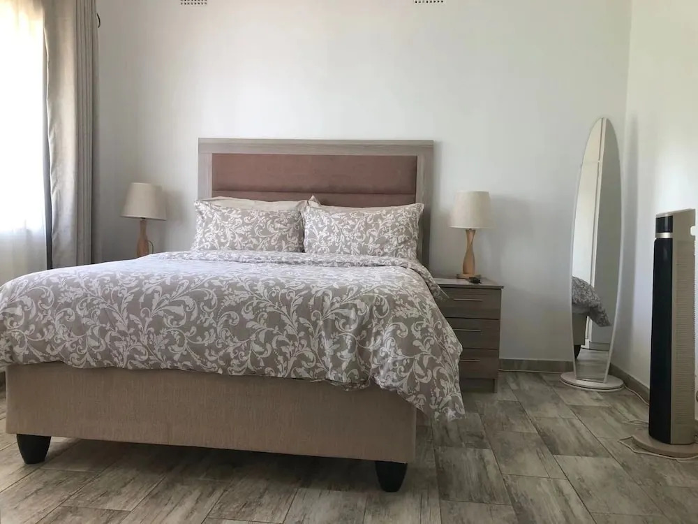 Levon's Bed & Breakfast