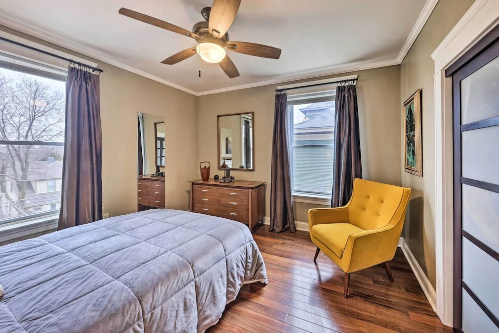Walkable KC Home Base! Near Sports Events & Fun