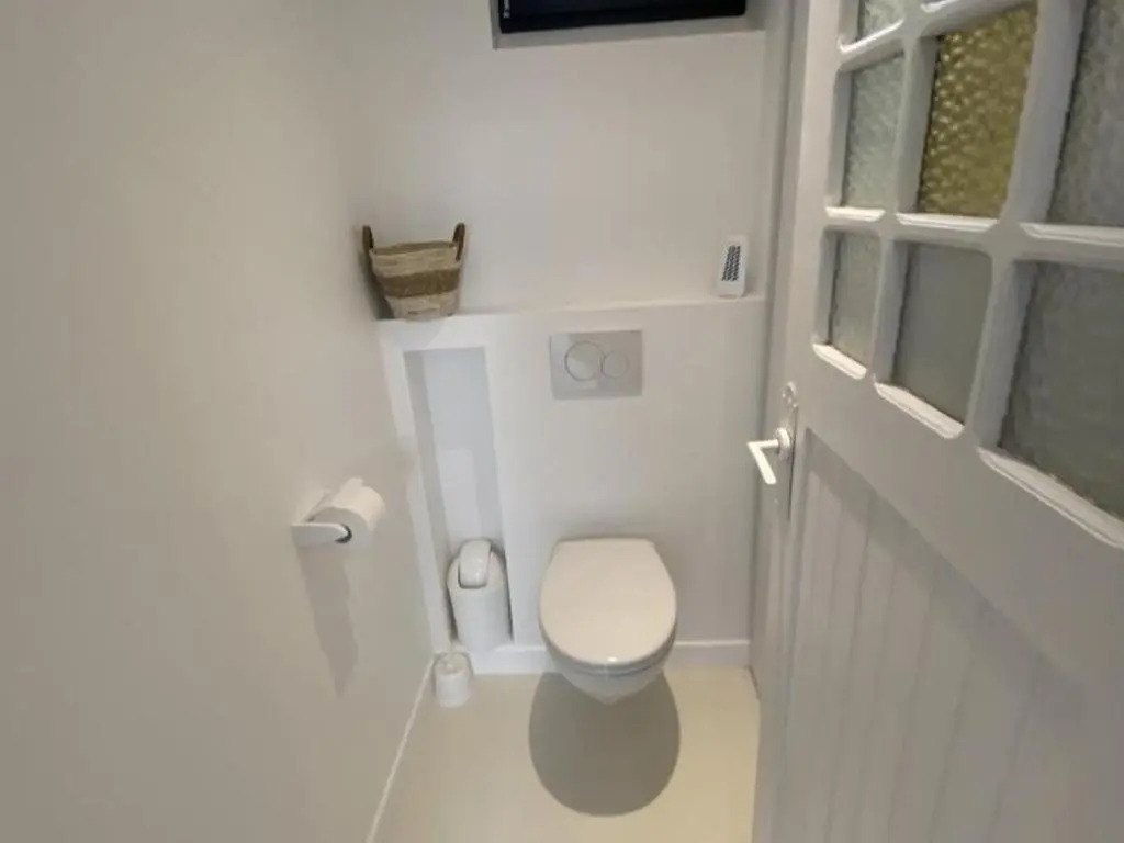 Gîte de Charme à Senlisse: Confort Haut de Gamme, Parc Arboré, Cheminée, Wifi Gratuit, Proche Châteaux - FR-1-527-9