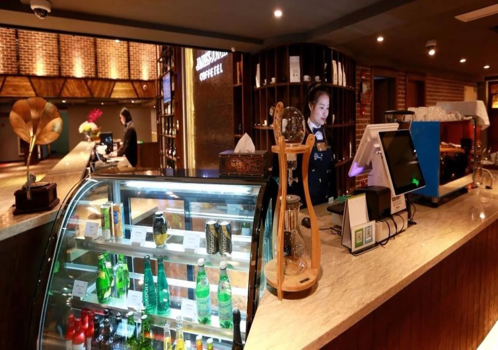 James Joyce Coffetel Shanghai International Tourism and Resorts Zone Branch