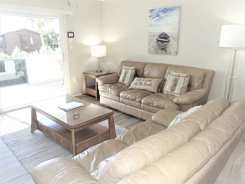 Tivoli by the Sea-unit 203 2 Bedrooms 2 Bathrooms Apts