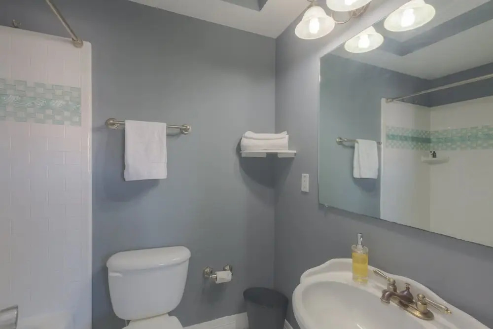Pet Friendly Oceanviews Yellow A! Sleeps 6