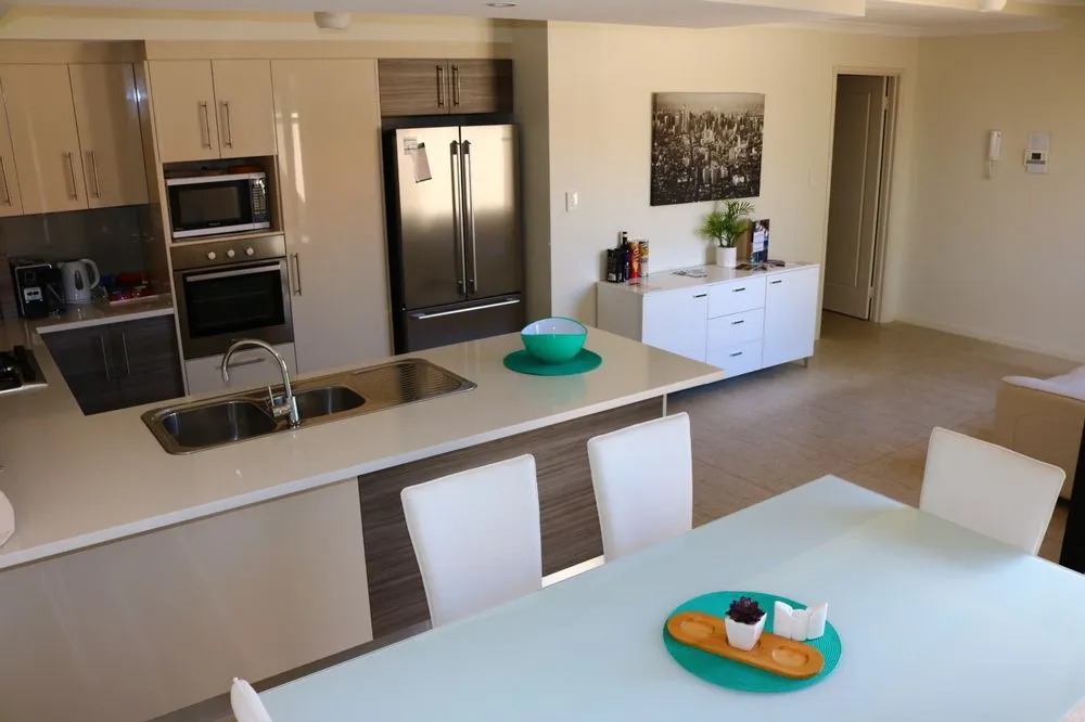 MANDURAH on the TERRACE
