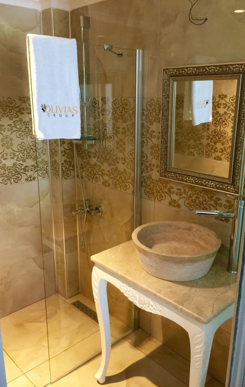 Olivias Group Hotel