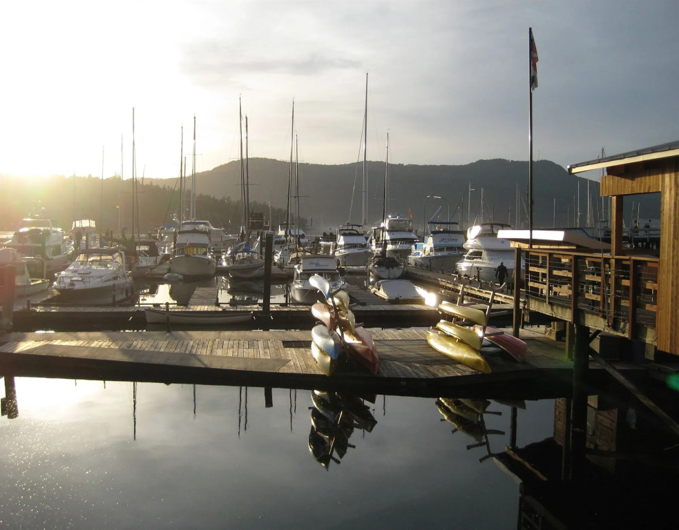 Brentwood Bay Resort