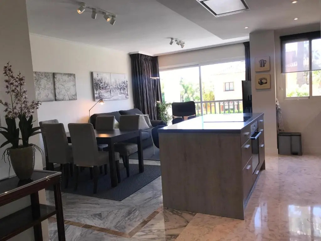Modern Apartment In San Pedro