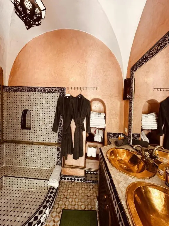 riad msholidays - privatisé jusqu'à 6 personnes - bassin