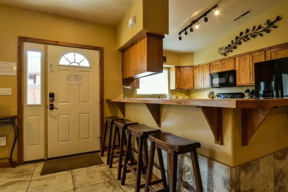 Cottonwoods 469