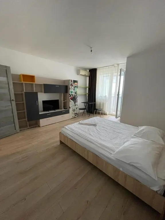 Bega Cirumvalatiunii One Room Apartment- 4