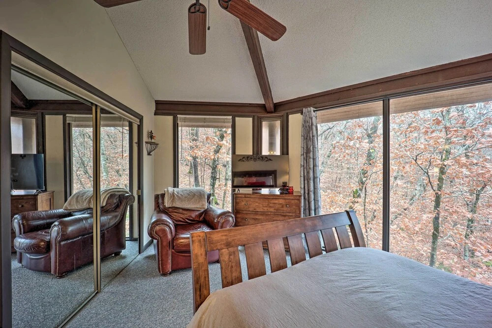 'skiway Chalet' Home w/ Hot Tub in Beech Mountain!