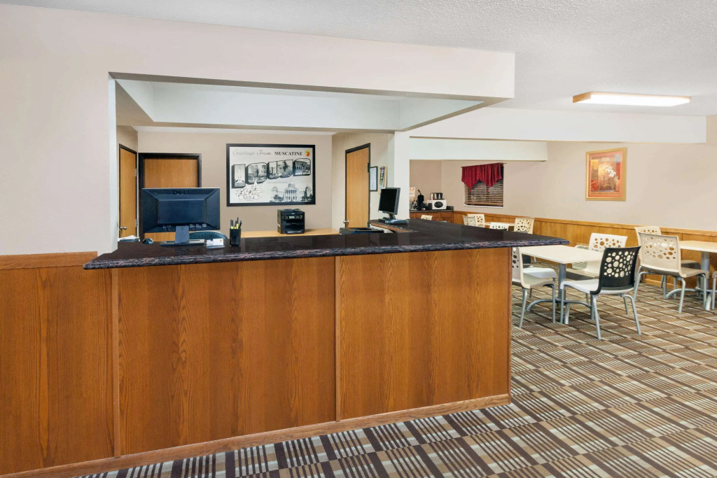 Super 8 by Wyndham Muscatine