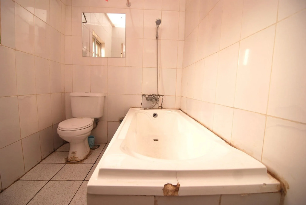 Silverland Hotel and Suites