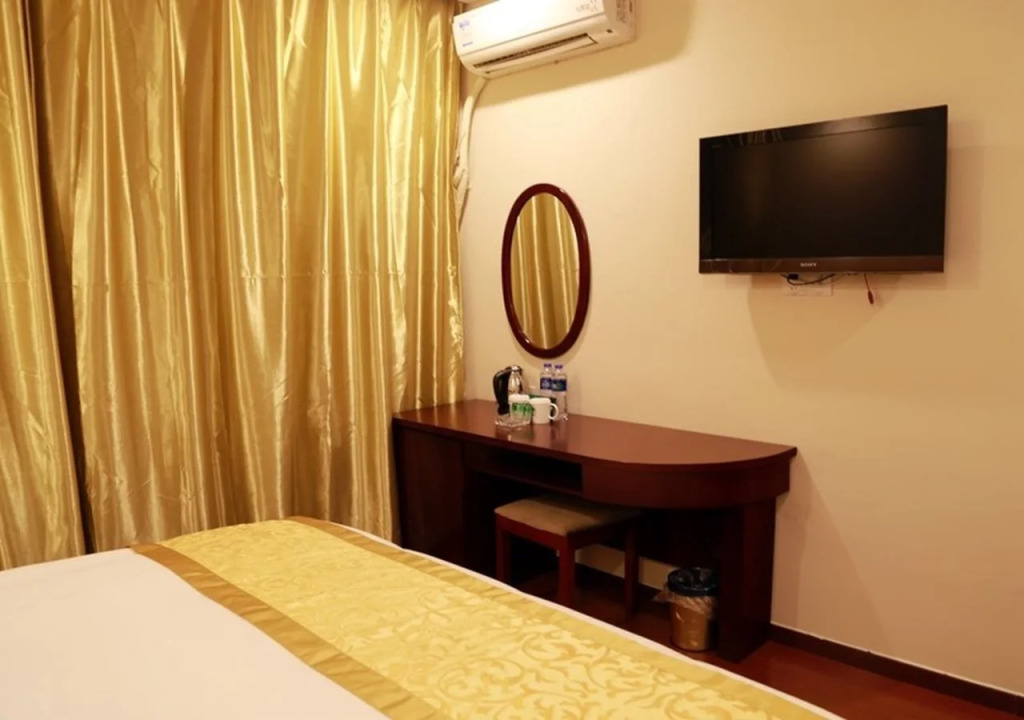 Greentree Shell Lingyan Road Yangsi Subway Stop Ho