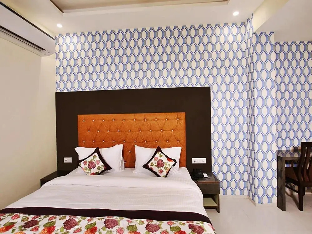 Hotel O Smart City