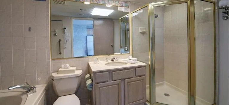 Quality Inn And Suites Beachfront