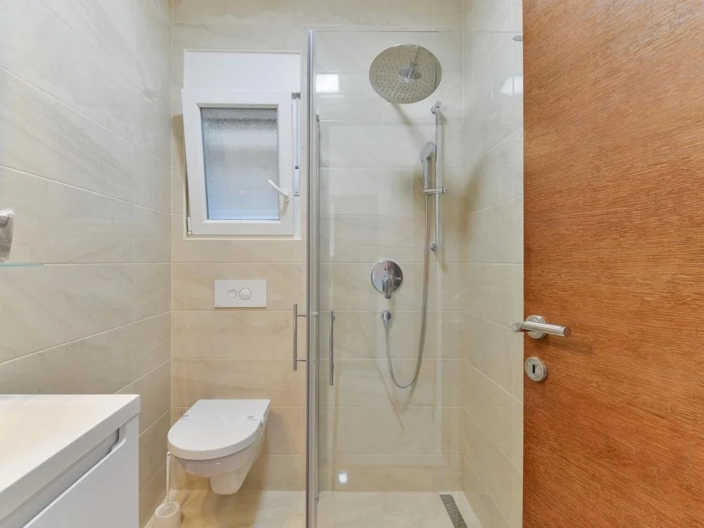 Alluring Apartment in Vir near Sea Beach