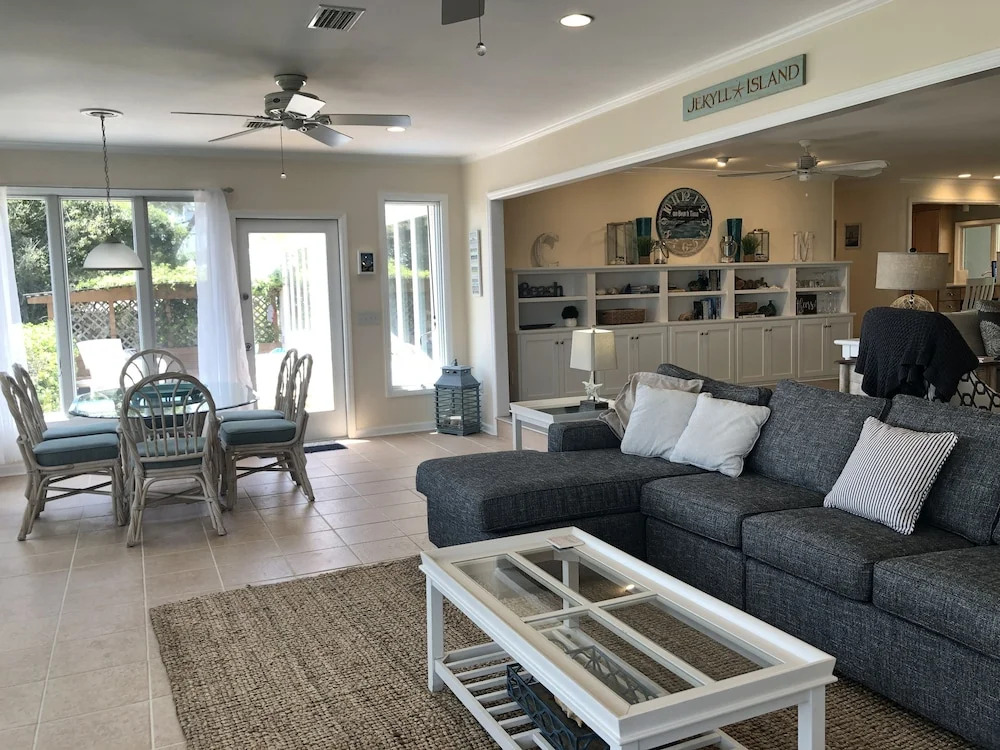 Beach House by Jekyll Realty