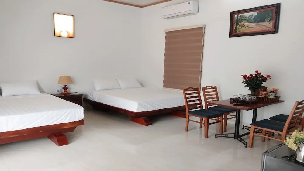 Nha Xanh Homestay