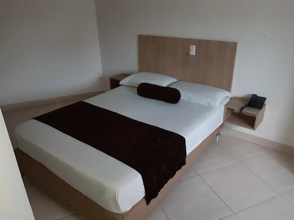 Hotel Suites 44 Laureles