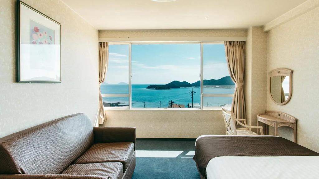 KAMENOI HOTEL Setouchi Hikari