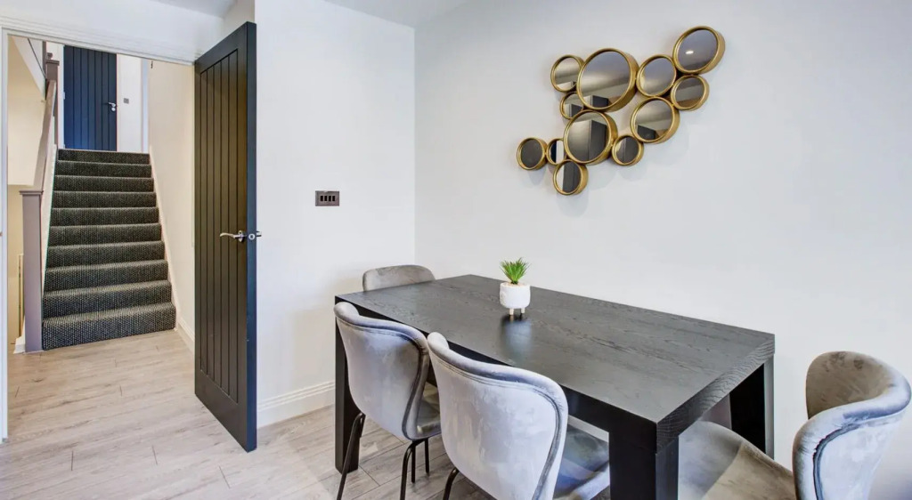 Hybrid Resi - Luxury Apartments in Fulham & Chelsea, London
