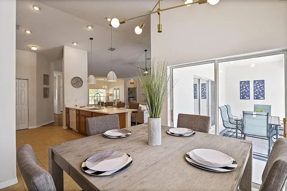 Stunning 4BR Home Fenced Yard Heated Pool