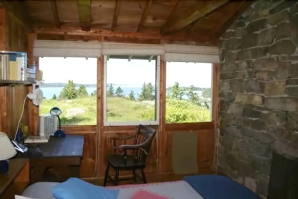 Weiss Upper Cottage - Three Bedroom Home