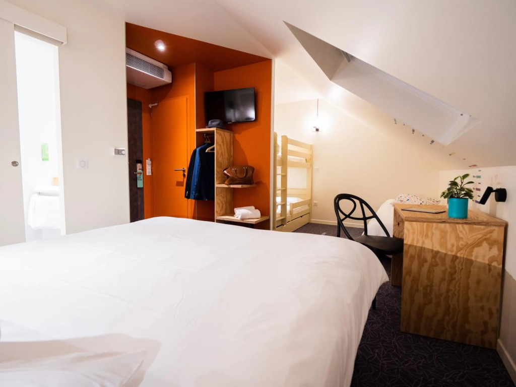 greet Hotel Beaune