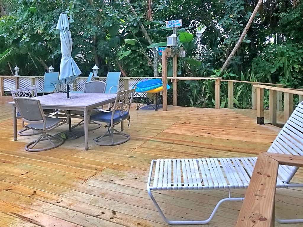 Treasure Island Beach Retreat Sleeps Up To 15