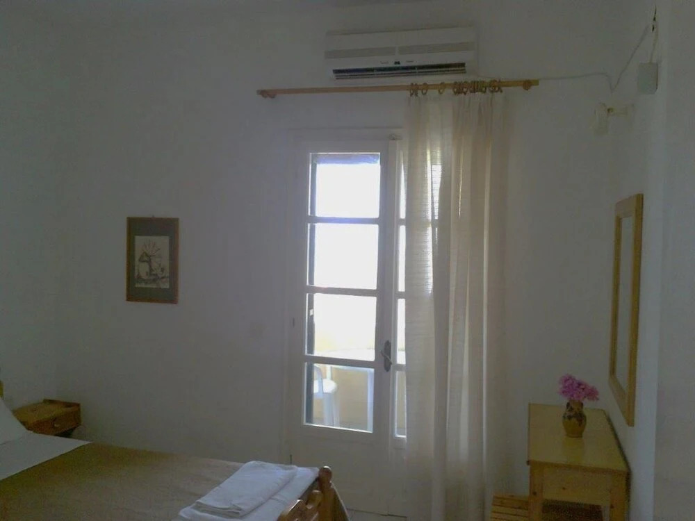 BeachFrontSalvanos aparthotel 