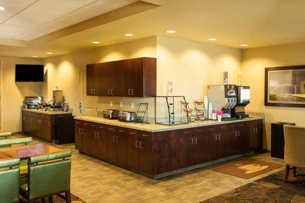 Little Missouri Inn & Suites New Town