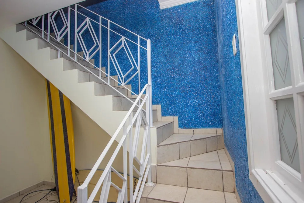 Casa ampla em Bertioga - 2 min. da praia