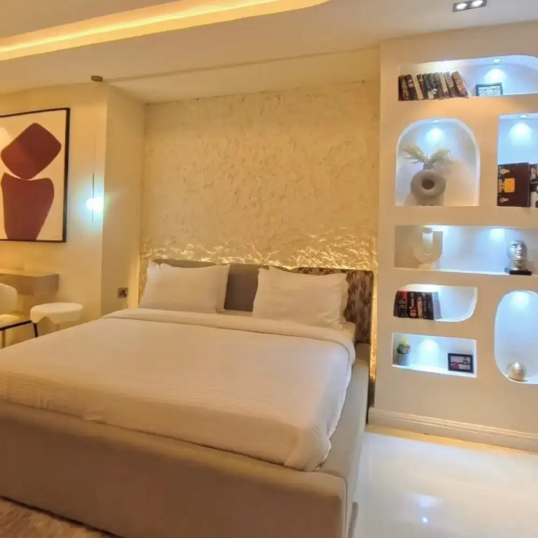 Opulence Apartment