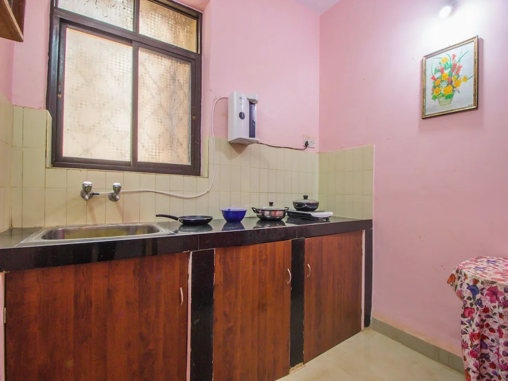 OYO 15934 Home Traditional 3BHK Bainguinim