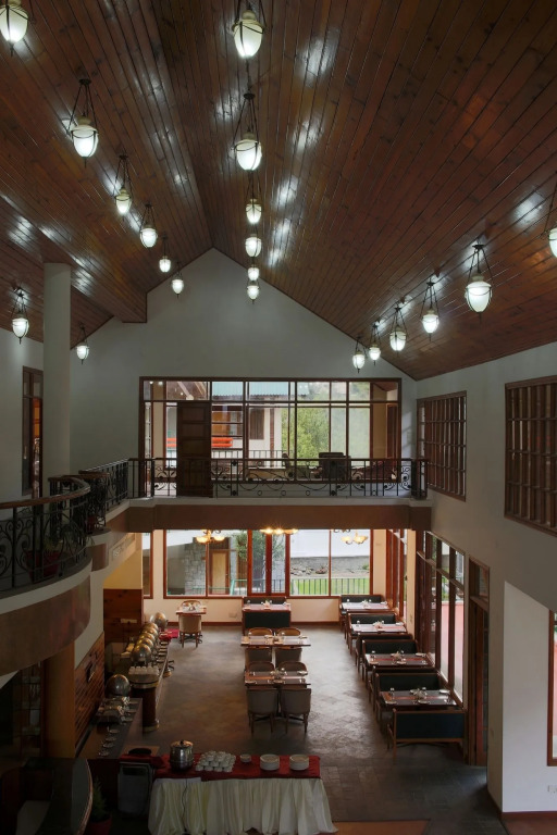 The Highland Park - A Truly River side Resort
